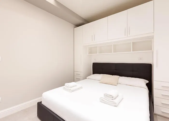Design Milano-moscova With Shared Terrace Apartment Milan